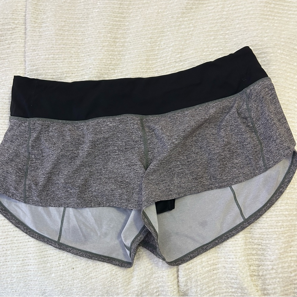 Lululemon Speed Up Low Rise 2.5” Shorts